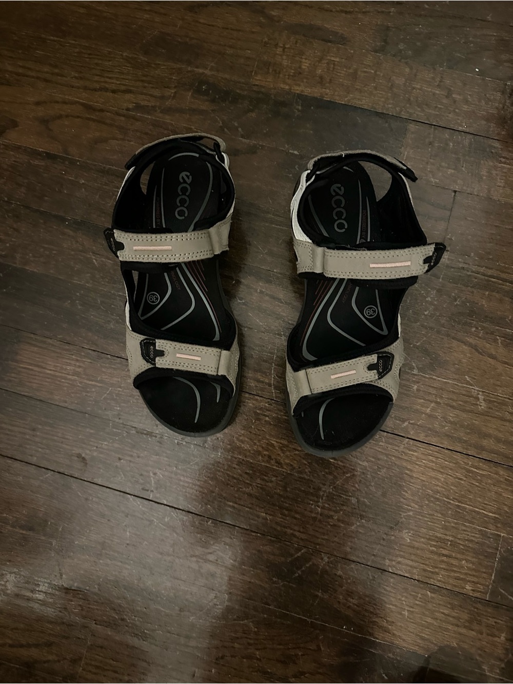 Ecco Beige Neutral Strap Sandals